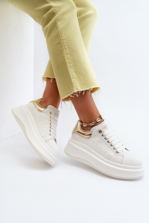 Pealhk Sneakers tüüpi jalanõud Pealiste omad GOE NN2N4031 valget värvi