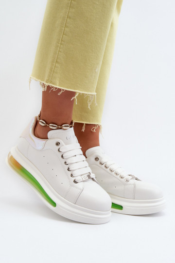 Sneakers tüüpi jalanõud Pealiste omad Pealhk GOE NN2N4029 valget värvi 2