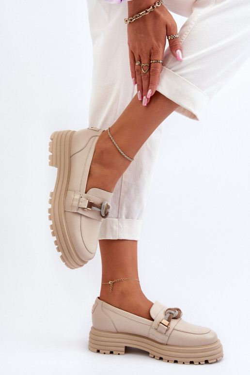 Pealhk naiste mokassiinid kaunistustega Laura Messi 2780 beeži värvi Pealhk naiste mokassiinid kaunistustega Laura Messi 2780 beeži värvi