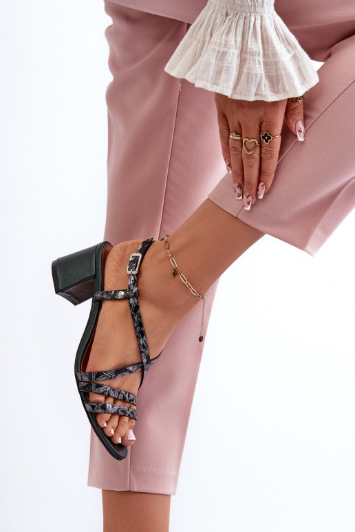 Pealistesandaalid Sellel ondalal postil Sellel onciejka 06653-09 khakivärvi Pealistesandaalid Sellel ondalal postil Sellel onciejka 06653-09 khakivärvi