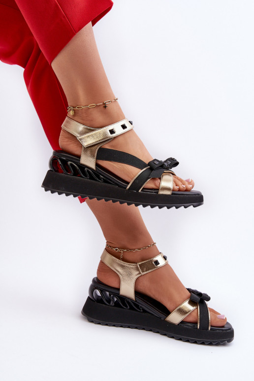 Pealistesandaalid lipsukesega D&A CR956 Kuldset värvi
