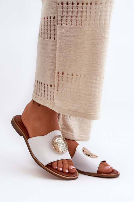 Zazoo 2938 Plätud naturaalsest nahast laiade nööridega kaunistustega valget värvi