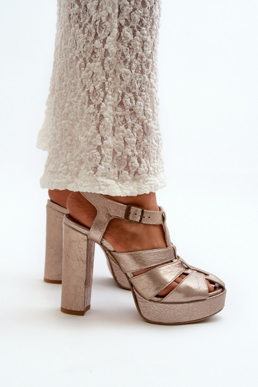 Pealistesandaalid Pealhk Sellel onciejka 06050-25 Kuldset värvi Pealistesandaalid Pealhk Sellel onciejka 06050-25 Kuldset värvi