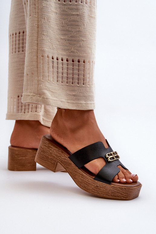 Zazoo 40412 Pealhk Elegantsed naiste plätud Kuldse kaunistusega msuud Zazoo 40412 Pealhk Elegantsed naiste plätud Kuldse kaunistusega msuud