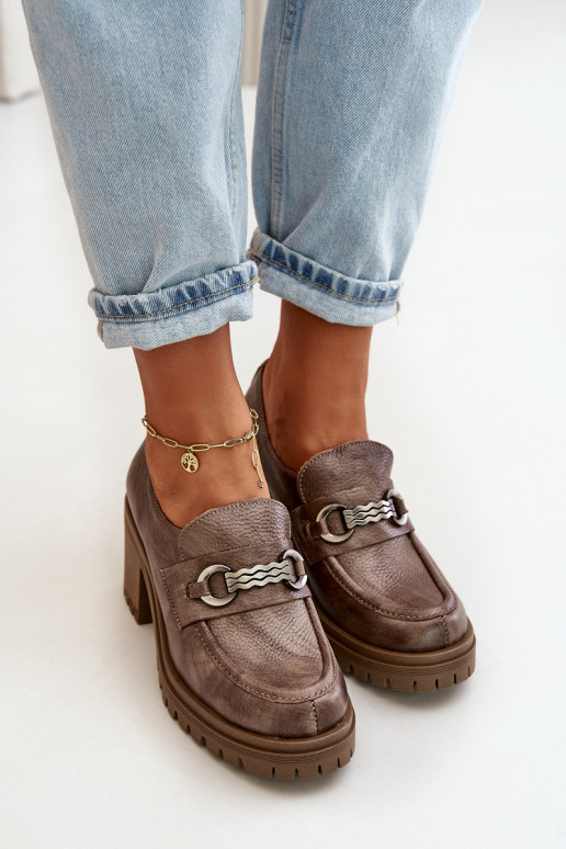 Zazoo 20175 jalatsid Pealiste omad kõrge jämeda kontsaga Pealturaalsest nahast beeži värvi Zazoo 20175 jalatsid Pealiste omad kõrge jämeda kontsaga Pealturaalsest nahast beeži värvi