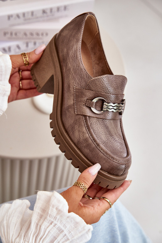 Zazoo 20175 jalatsid Pealiste omad kõrge jämeda kontsaga Pealturaalsest nahast beeži värvi Zazoo 20175 jalatsid Pealiste omad kõrge jämeda kontsaga Pealturaalsest nahast beeži värvi