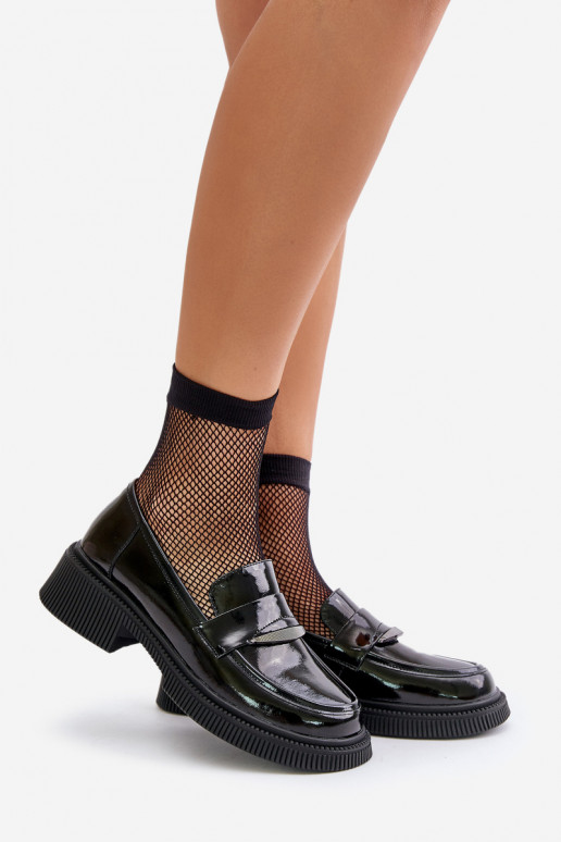 Lakitud mokassiinid Mokassiinid Pealiste omad kaunistustega D&A LZ42-031 msuud