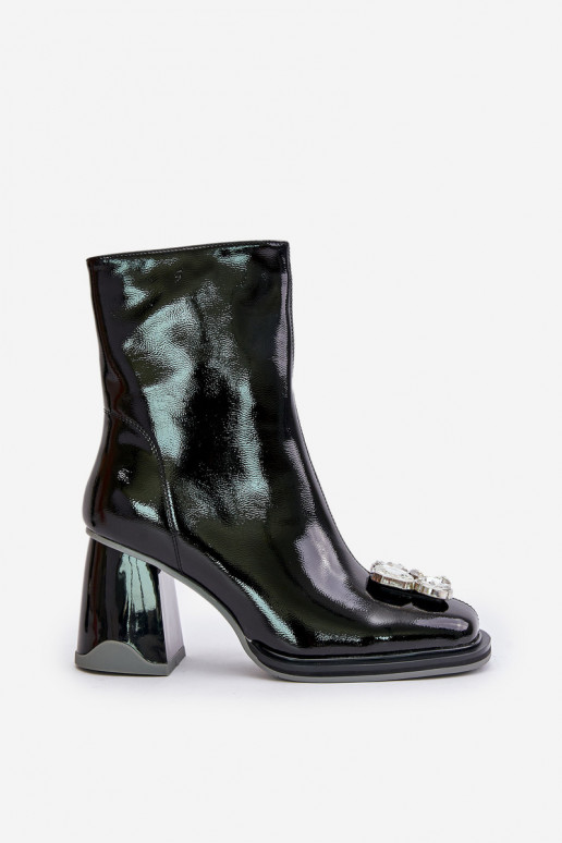 Laque Pealiste poolsaapad kaunistustega D&A MR880-019 msuud Laque Pealiste poolsaapad kaunistustega D&A MR880-019 msuud