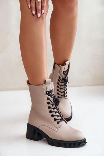 voodriga Pealiste poolsaapad Valmistatud naturaalsest nahast Vinceza 66671 beeži värvi