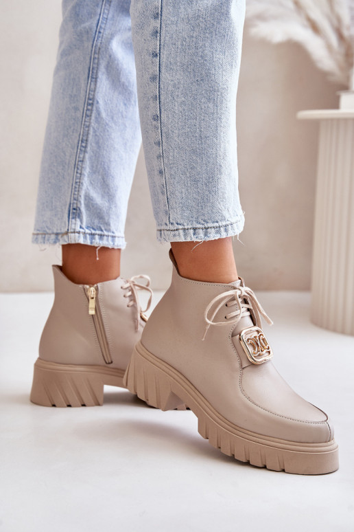 Zazoo 2952 Pealhk Pealiste poolsaapad Kuldse kaunistusega beeži värvi Zazoo 2952 Pealhk Pealiste poolsaapad Kuldse kaunistusega beeži värvi