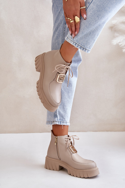 Zazoo 2952 Pealhk Pealiste poolsaapad Kuldse kaunistusega beeži värvi Zazoo 2952 Pealhk Pealiste poolsaapad Kuldse kaunistusega beeži värvi