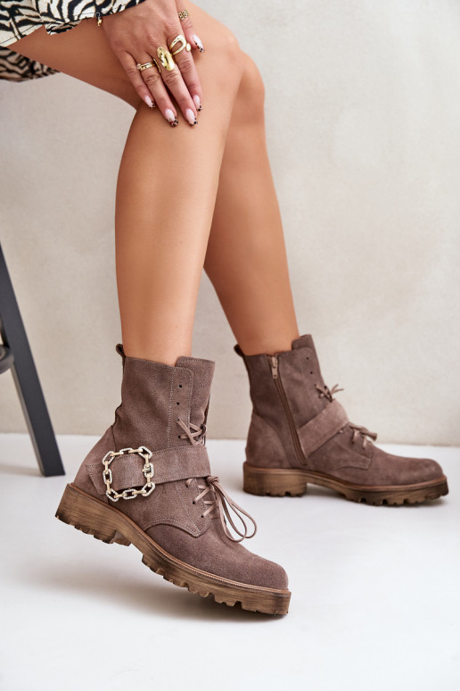 Zazoo 2951 Seemisnahast kingad kaunistustega neetide ja pandlaga beeži värvi Zazoo 2951 Seemisnahast kingad kaunistustega neetide ja pandlaga beeži värvi