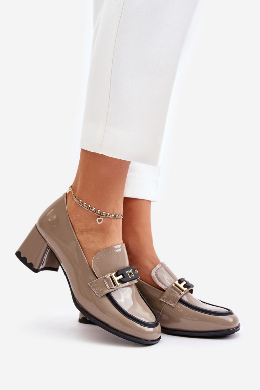 Laque jalatsid Pealiste omad kõrge jämeda kontsaga kaunistustega Artiker 55C1054 beeži värvi Laque jalatsid Pealiste omad kõrge jämeda kontsaga kaunistustega Artiker 55C1054 beeži värvi