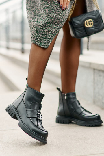 Pealhk Pealiste poolsaapad laiade nööridega kaunistustega voodriga msuud Asperra 2