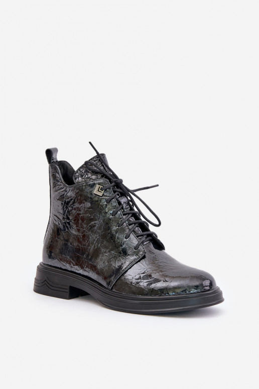 Pealhk Laque Pealiste poolsaapad voodriga Lossi juurde D&A LZ42-042 Must-Halli värvi Pealhk Laque Pealiste poolsaapad voodriga Lossi juurde D&A LZ42-042 Must-Halli värvi