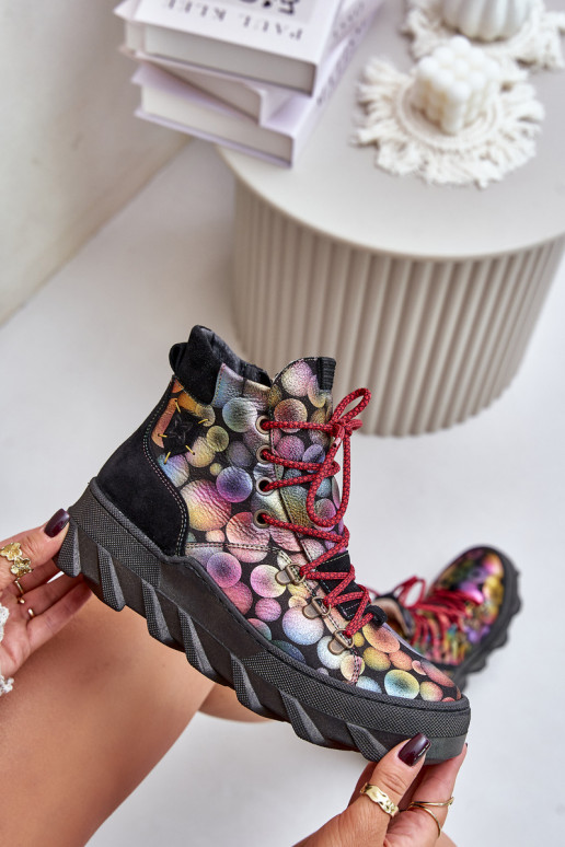 Pealhk Pealiste omad voodriga Pealiste poolsaapad Sellel onciejka 06146-39 Mitmevärvilised