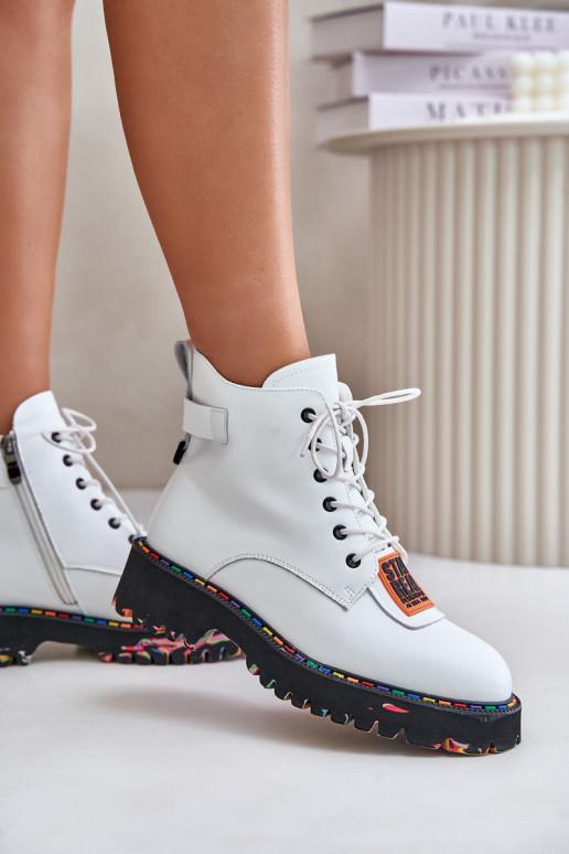 Pealhk Pealiste poolsaapad jalanõud Pealiste omad Lossi juurde Artiker 55C0515 valget värvi