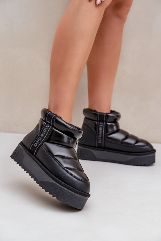 Sellel ondal nööpidega lumesaapad Paksu talla peal D.Franklin DFSH371011 msuud Sellel ondal nööpidega lumesaapad Paksu talla peal D.Franklin DFSH371011 msuud