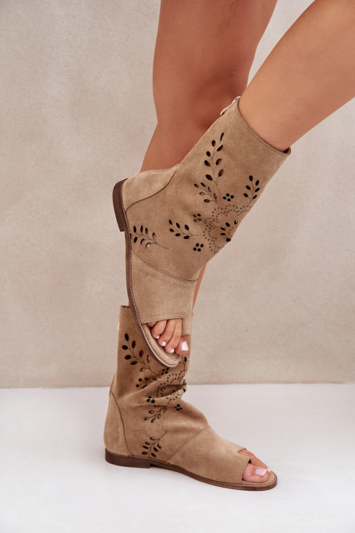 Zazoo 3437 Pealiste omad Seemisnahast kingad madala säärega Lossi juurde beeži värvi Zazoo 3437 Pealiste omad Seemisnahast kingad madala säärega Lossi juurde beeži värvi