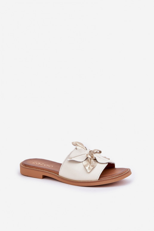 Sussid kaunistustega Pealturaalsest nahast Zazoo 3667 valget värvi Sussid kaunistustega Pealturaalsest nahast Zazoo 3667 valget värvi