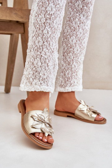 Sussid kaunistustega Pealturaalsest nahast Zazoo 3667 Kuldset värvi 2