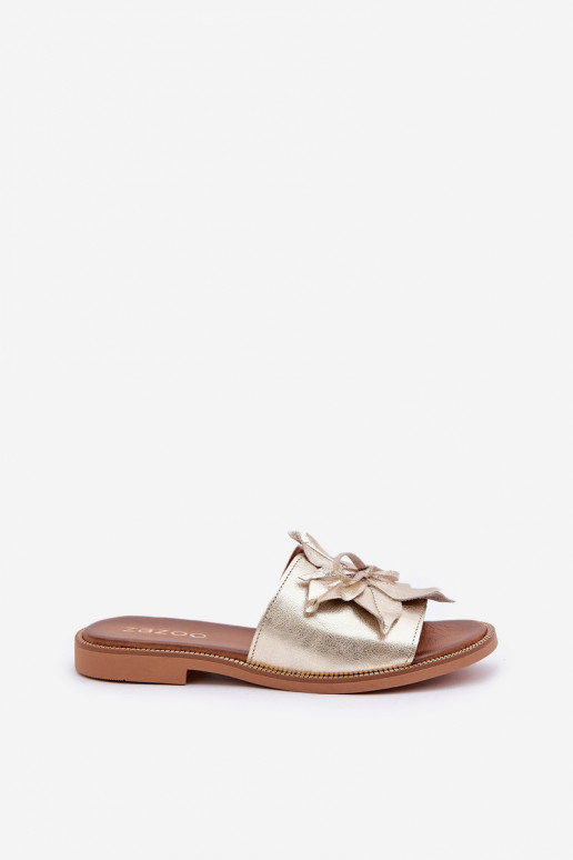 Sussid kaunistustega Pealturaalsest nahast Zazoo 3667 Kuldset värvi Sussid kaunistustega Pealturaalsest nahast Zazoo 3667 Kuldset värvi