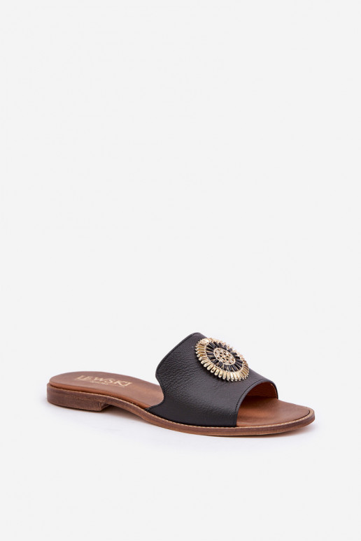 Plätud naturaalsest nahast kaunistustega laiade nööridega Zazoo 3047/O msuud Plätud naturaalsest nahast kaunistustega laiade nööridega Zazoo 3047/O msuud