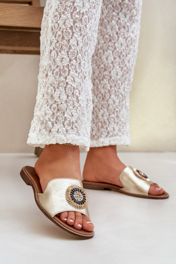 Plätud naturaalsest nahast kaunistustega laiade nööridega Zazoo 3047/O Kuldset värvi 2