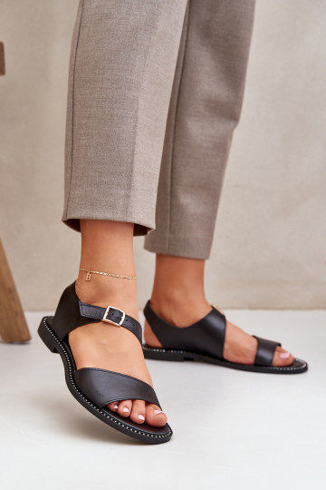 Nahast tasapinnalised naiste sandaalid Zazoo 3014 musta
