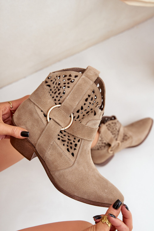 Seemisnahast kingad Kauboi saapad Ažuurne kõrge jämeda kontsaga Zazoo 2994 beeži värvi Seemisnahast kingad Kauboi saapad Ažuurne kõrge jämeda kontsaga Zazoo 2994 beeži värvi