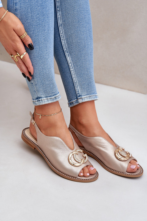 Pealistesandaalid laiade nööridega kaunistustega Laura Messi 2865 Kuldset värvi Pealistesandaalid laiade nööridega kaunistustega Laura Messi 2865 Kuldset värvi
