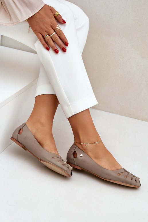 Zazoo 10009 Mugavad naturaalsest nahast baleriinad Pealiste omad beeži värvi Zazoo 10009 Mugavad naturaalsest nahast baleriinad Pealiste omad beeži värvi