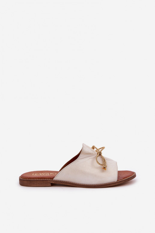 Pealhk sileda tallaga Elegantsed Sussid lipsukesega Lesisseski 3572 Kuldset värvi Przecierany Pealhk sileda tallaga Elegantsed Sussid lipsukesega Lesisseski 3572 Kuldset värvi Przecierany