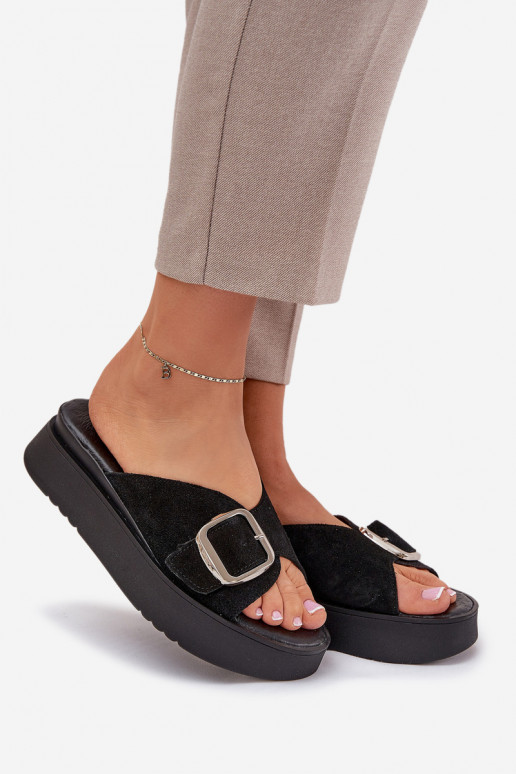 naiste seemisnahksed sussid neetide ja pandlaga platvormiga Zazoo 3019 msuud naiste seemisnahksed sussid neetide ja pandlaga platvormiga Zazoo 3019 msuud