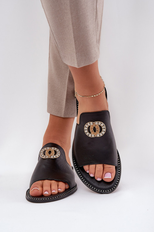 Elegantsed Plätud naturaalsest nahast Pealiste omad kaunistustega Zazoo 3008 msuud Elegantsed Plätud naturaalsest nahast Pealiste omad kaunistustega Zazoo 3008 msuud