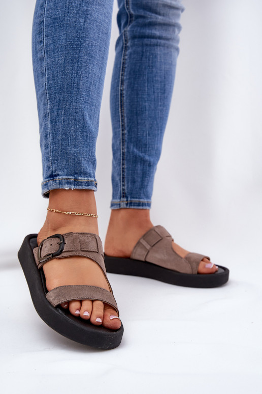 naiste seemisnahksed sussid platvormiga Zazoo 3024 pruunid värvi naiste seemisnahksed sussid platvormiga Zazoo 3024 pruunid värvi