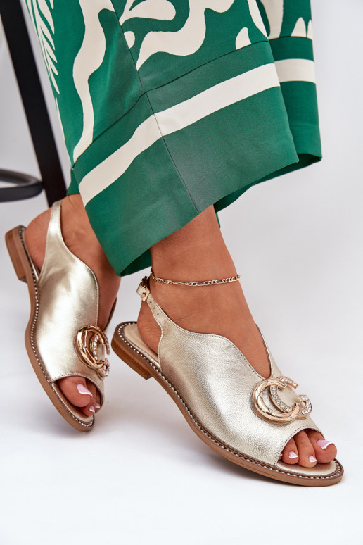 Pealistesandaalid laiade nööridega kaunistustega Laura Messi 2865 Kuldset värvi Pealistesandaalid laiade nööridega kaunistustega Laura Messi 2865 Kuldset värvi