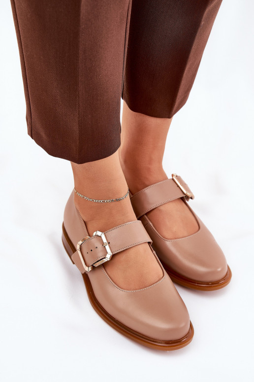 Pealhk jalatsid Pealiste omad neetide ja pandlaga Laura Messi 2980 beeži värvi Pealhk jalatsid Pealiste omad neetide ja pandlaga Laura Messi 2980 beeži värvi