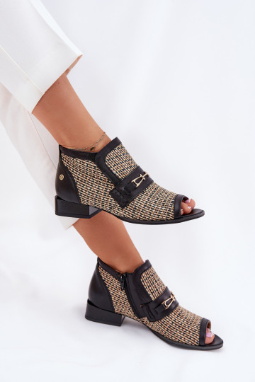 Pealhk Pealiste poolsaapadOdkrytymi Palcami Sellel onciejka 06934-39/00-1 Must-beeži värvi