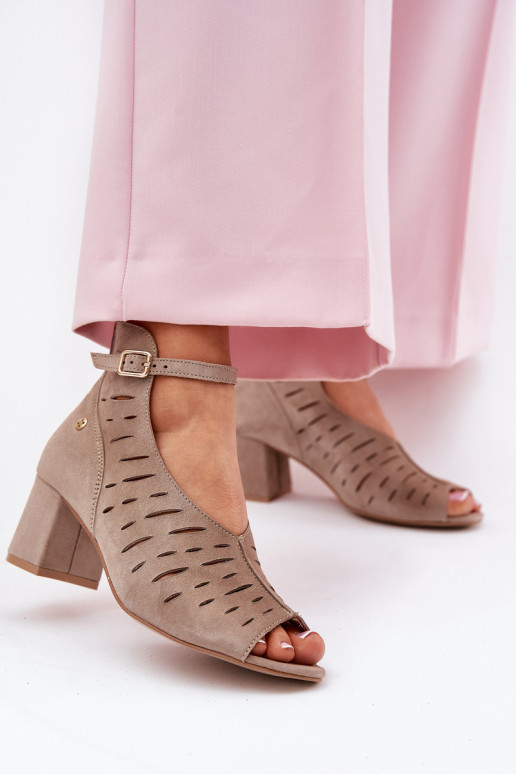 seemisnakhsed Pealiste poolsaapad Sellel onciejka 06893-10 beeži värvi