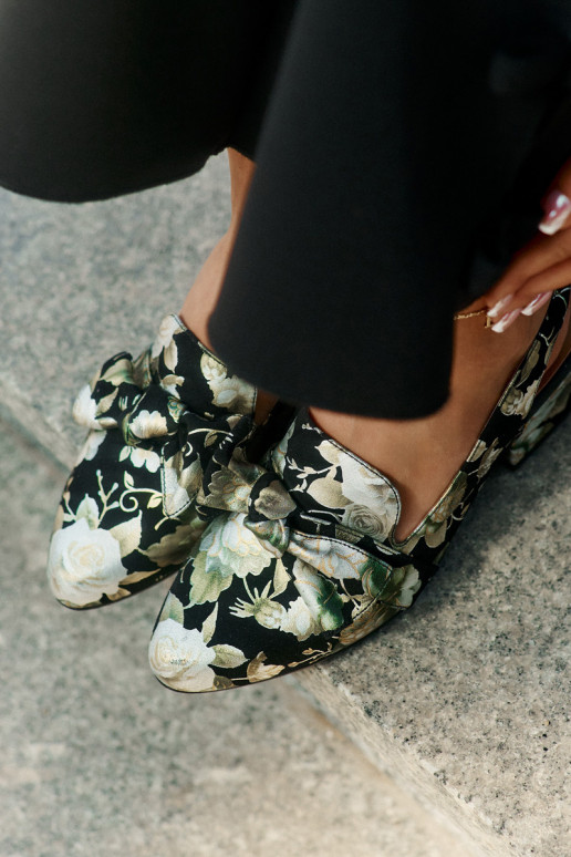 Pealhk Kingad lilledega lipsukesega N6539-44 msuud Pealhk Kingad lilledega lipsukesega N6539-44 msuud