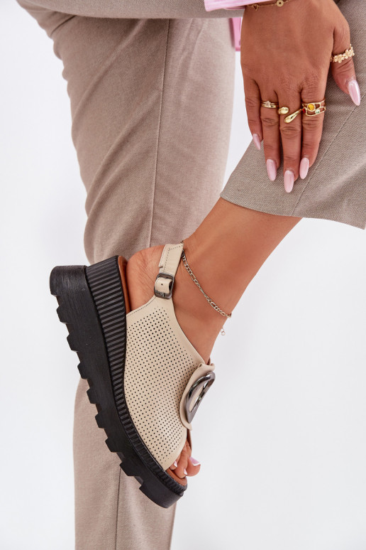 Pealistesandaalid Pealiste omad Kiilu peal kaunistustega Artiker 56C0111 beeži värvi Pealistesandaalid Pealiste omad Kiilu peal kaunistustega Artiker 56C0111 beeži värvi