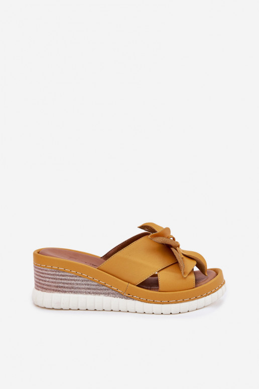 Plätud naturaalsest nahast Pealiste omad Kiilu peal Koos Ornate Lill Artiker 52C0504 Kollased