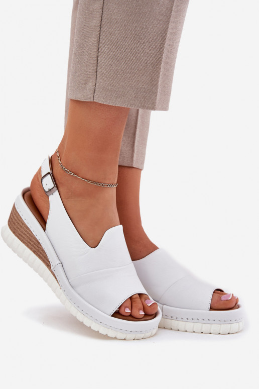 Pealistesandaalid Pealhk Kiilu peal Artiker 56C0918 valget värvi Pealistesandaalid Pealhk Kiilu peal Artiker 56C0918 valget värvi