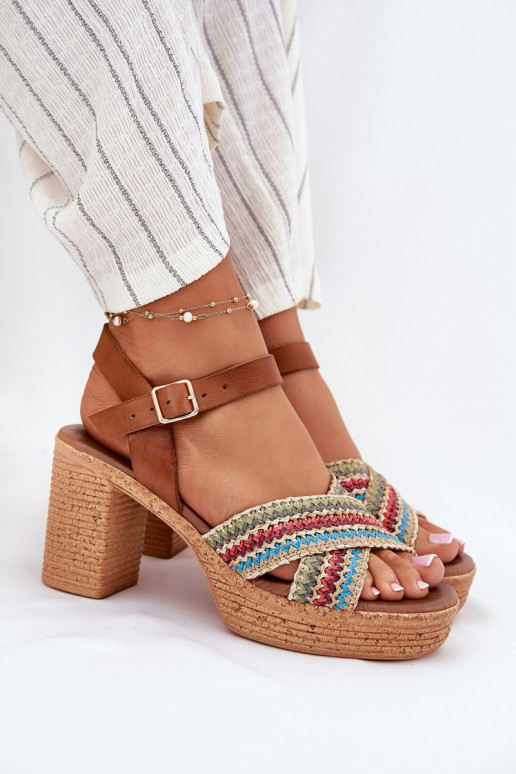 Pealistesandaalid Koos punutisega Passi juurdekach Zazoo 40460 pruunid värvi Pealistesandaalid Koos punutisega Passi juurdekach Zazoo 40460 pruunid värvi