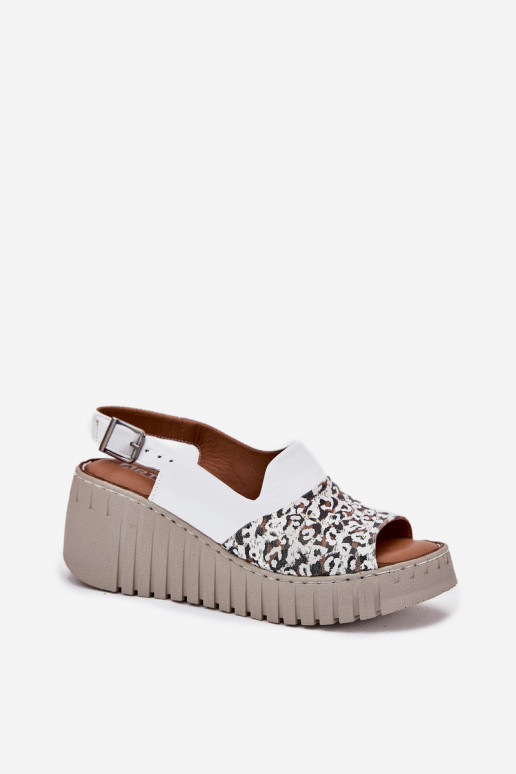 PealistesandaalidPealturalnej Skóry Kiilu peal Artiker 56C0958 valget värvi PealistesandaalidPealturalnej Skóry Kiilu peal Artiker 56C0958 valget värvi