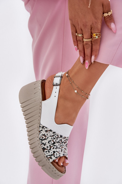 PealistesandaalidPealturalnej Skóry Kiilu peal Artiker 56C0958 valget värvi PealistesandaalidPealturalnej Skóry Kiilu peal Artiker 56C0958 valget värvi