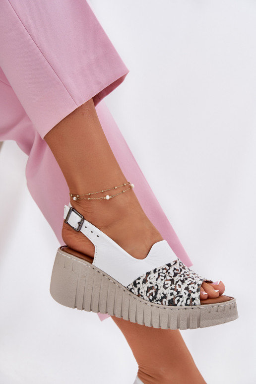 PealistesandaalidPealturalnej Skóry Kiilu peal Artiker 56C0958 valget värvi PealistesandaalidPealturalnej Skóry Kiilu peal Artiker 56C0958 valget värvi