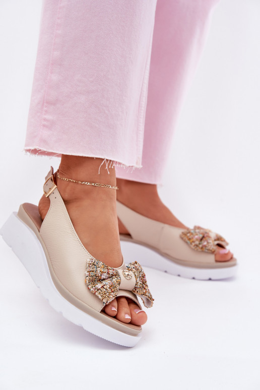 Pealistesandaalid Pealiste omad Kiilu peal lipsukesega Zazoo 1882 beeži värvi Pealistesandaalid Pealiste omad Kiilu peal lipsukesega Zazoo 1882 beeži värvi