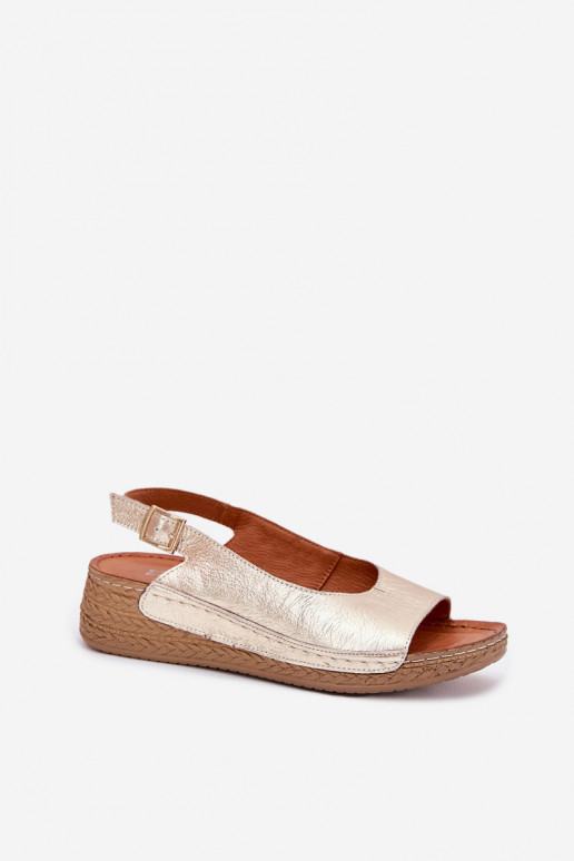 Pealistesandaalid Pealiste omad Kiilu peal Sellel onciejka L7069 -25 Kuldset värvi Pealistesandaalid Pealiste omad Kiilu peal Sellel onciejka L7069 -25 Kuldset värvi